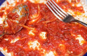 ആഹാരം എങ്ങിനെ കഴിക്കണം? വിരുദ്ധാഹാരങ്ങൾ വിഷമോ?