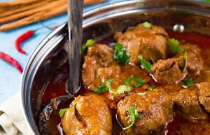 ചിക്കൻ കറി സൂപ്പറാക്കാം. ഇതാ ചില ടിപ്സുകൾ!