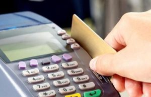 വില്ലേജ് ഓഫീസുകളിൽ എ.ടി.എം. കാർഡുപയോഗിച്ച് നികുതി അടയ്ക്കാം.