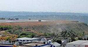 കരിപ്പൂരിലേത് ടേബിൾ ടോപ്പ് റൺവേ. അപകട കാരണം റൺവേയോ? മുന്നറിയിപ്പ് അവഗണിക്കപ്പെട്ടോ?