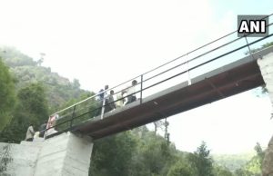 സ്വാതന്ത്ര്യം കിട്ടിയതിന് ശേഷം ആദ്യം നിര്മ്മിക്കുന്ന പാലം; പുറംലോകം കാണാന് വഴി ലഭിച്ച സന്തോഷത്തില് ഒരു ഗ്രാമം