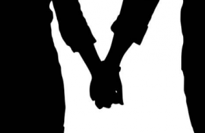 കോവിഡ് ആണ്, ഞാന് പോകുന്നു; ഭാര്യയ്ക്ക് സന്ദേശമയച്ച് യുവാവ് കാമുകിക്കൊപ്പം മുങ്ങി, നാടകീയ സംഭവങ്ങള്