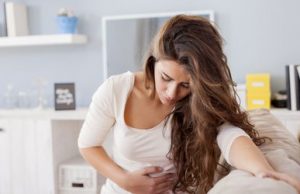 ഗ്യാസ്ട്രബിള് മൂലം പ്രശ്നത്തിലാകുന്നുണ്ടോ? രക്ഷപ്പെടാനുള്ള ചില എളുപ്പവഴികള്