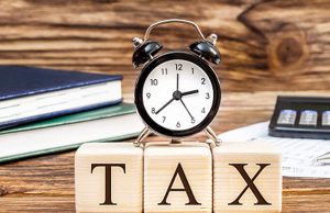 ഐടി റിട്ടേണ് സമര്പ്പിക്കാത്തവര് അറിയാന്; കാലാവധി ഉടന് തീരും, ജനുവരി മുതല് ഇരട്ടി പിഴ