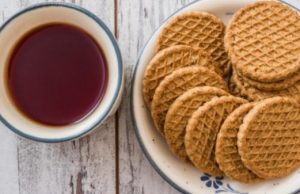 രാവിലെ ചായയും ബിസ്ക്കറ്റും കഴിക്കുന്ന പതിവുണ്ടോ? അനാരോഗ്യകരമായ ശീലമെന്ന് വിദഗ്ധര്