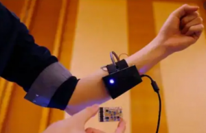 ഇനി മനുഷ്യശരീരത്തില് നിന്നും ചാര്ജ് ചെയ്യാം; അത്ഭുതകരമായ കണ്ടെത്തല് ഇങ്ങനെ