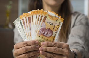 ഏപ്രില് കഴിയുന്നതോടെ സ്ഥിരനിക്ഷേപത്തിന്റെയും വായ്പയുടെയും പലിശനിരക്ക് വര്ധിച്ചേക്കും; ഇടപാടുകാര് ശ്രദ്ധിക്കുക