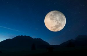 ചന്ദ്രനിലേക്ക് സൗജന്യയാത്രക്ക് അവസരം; മത്സരത്തില് പങ്കെടുക്കാം