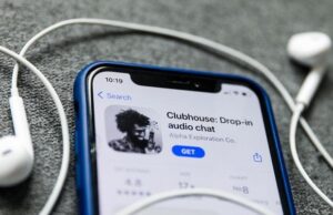 ശബ്ദങ്ങളിലൂടെ സന്ദേശം കൈമാറാന് അവസരം; ക്ലബ് ഹൗസിന്റെ ഓഡിയോ ചാറ്റ് ആപ്പ് ഇന്ത്യയില്