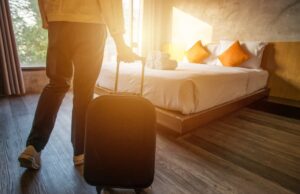 സൗദി അറേബ്യയിലേക്കുള്ള യാത്ര പ്രയാസകരം; ഇന്ത്യക്കാര്ക്ക് 14 ദിവസം അധിക ഹോട്ടല് ക്വാറന്റീന് നിര്ബന്ധം