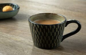 പാല് ചേര്ത്ത ചായ നല്ലതല്ലേ?; ചായയെക്കുറിച്ചുള്ള ചില തെറ്റിദ്ധാരണകള്