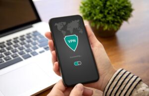 ഇന്ത്യയില് ഇപ്പോഴും നിരോധിച്ച ചൈനീസ് ആപ്പുകള് സജീവം