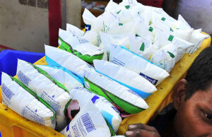 പാക്കറ്റ് പാലിൽ മായവും പോഷക ഘടകങ്ങളും അറിയാനുള്ള വഴി