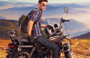 ബജാജ് അവഞ്ചര് സ്വന്തമാക്കണോ? ഈ ഡ്രസുകള് വാങ്ങിക്കോളൂ