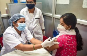 കോവിഡ് വാക്സിൻ എടുക്കാൻ ആരെയും നിർബന്ധിക്കാൻ പാടില്ലയെന്ന് സുപ്രീം കോടതി