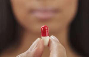 കുട്ടികളില് ആന്റിവൈറല് ഉപയോഗം; ആരോഗ്യമന്ത്രാലയം വിലക്കേര്പ്പെടുത്തി