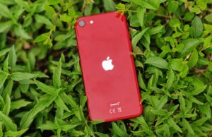 വെറും 22,000 രൂപയ്ക്ക് ആപ്പിള് ഐഫോണ് എസ്ഇ3