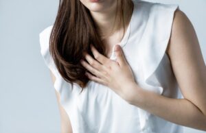 സ്ത്രീകളിലെ ഹൃദയാഘാതം; ശരീരം ചില മുന്നറിയിപ്പ് നല്കുന്നത് അവഗണിക്കരുത്