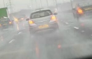 ഹസാഡ് ലൈറ്റ് ഉപയോഗിക്കേണ്ടത് എപ്പോൾ?