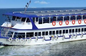 400 രൂപക്ക് രണ്ട് മണിക്കൂർ ആഡംബര ബോട്ട് യാത്ര താല്പര്യം ഉണ്ടോ?കൊടുങ്ങല്ലൂർക്ക് പോന്നോളൂ