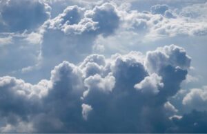 കൂമ്പാര മേഘങ്ങളുടെ സാന്നിധ്യം കൂടുന്നു. കേരളത്തിൽ മഴയുടെ സ്വഭാവം മാറും. വരുന്നത് പാരിസ്ഥിതിക പ്രശ്നങ്ങൾ