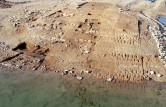 നദി വരണ്ടപ്പോൾ കണ്ടു കിട്ടിയത് 3400 വർഷം പഴക്കമുള്ള നഗരം