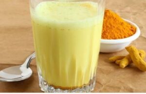 മഞ്ഞൾ പാലിന്റെ ആരോഗ്യ ഗുണങ്ങൾ