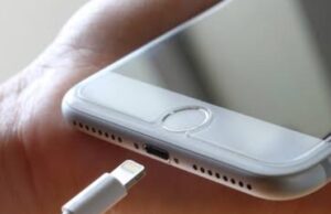 ഏത് ഫോൺ ആയാലും ഒറ്റ ചാര്ജിങ് പോര്ട്ട് മതിയെന്ന നിലപാട് കൈക്കൊള്ളാനൊരുങ്ങി കേന്ദ്ര സര്ക്കാര്