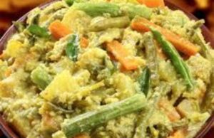 അവിയല് ഉണ്ടായതിങ്ങനെ. . .